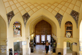 موزه رادیو‌های قدیمی در باغ دلگشا _ شیراز ‎