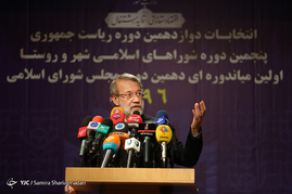 حضور رئیس مجلس شورای اسلامی در ستاد انتخابات وزارت کشور