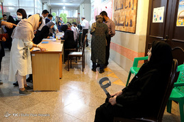 ساعات پایانی رای گیری در شعب اخذ رای - شیراز
