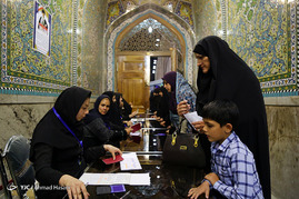 ساعات پایانی رای گیری در شعب اخذ رای - مشهد