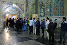 ساعات پایانی رای گیری در شعب اخذ رای - مشهد