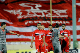 دیدار تیم های فوتبال پرسپولیس و لخویا