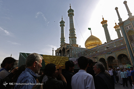 تشییع پیکر شش شهید مدافع حرم در قم‎