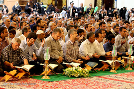مراسم چهارمین دوره ختم قرآن کریم برنامه سمت خدا در حرم شاهچراغ(ع) _ شیراز‎