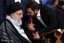 محفل انس با قرآن کریم در حسینیه امام خمینی(ره) با حضور رهبر معظم انقلاب