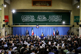 محفل انس با قرآن کریم در حسینیه امام خمینی(ره) با حضور رهبر معظم انقلاب