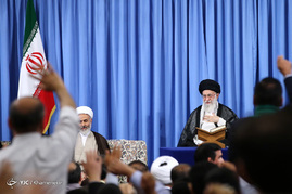 محفل انس با قرآن کریم در حسینیه امام خمینی(ره) با حضور رهبر معظم انقلاب