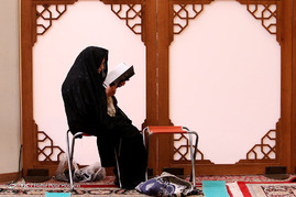 محفل انس با قرآن کریم در حرم شاهچراغ(ع)