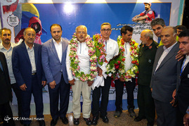مراسم استقبال و تجلیل از فاتح اورست 