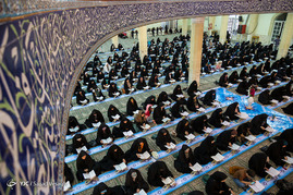 محفل انس با قرآن در حسینیه امام خمینی(ره) - همدان‎