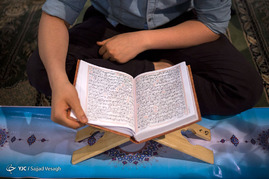 محفل انس با قرآن در حسینیه امام خمینی(ره) - همدان‎