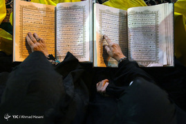 ترتیل خوانی سحرگاهی قرآن کریم در حرم امام رضا علیه السلام