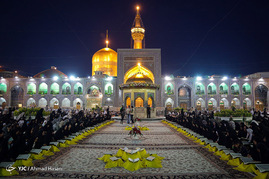 ترتیل خوانی سحرگاهی قرآن کریم در حرم امام رضا علیه السلام