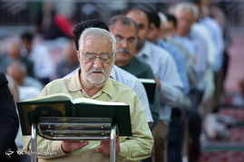 ترتیل خوانی سحرگاهی قرآن کریم در حرم امام رضا علیه السلام