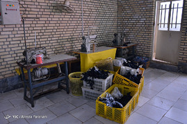کارگاه کفش‌دوزی