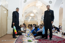 ضیافت افطار در حرم حضرت عبدالعظیم حسنی(ع)