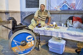 ضیافت افطار در حرم حضرت عبدالعظیم حسنی(ع)