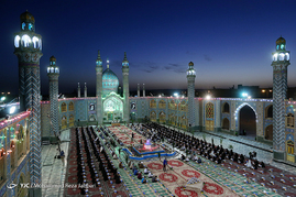 آئین جزءخوانی قرآن کریم در حرم حضرت محمد هلال بن علی(ع) - آران و بیدگل کاشان