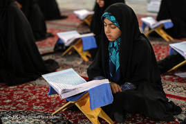آئین جزءخوانی قرآن کریم در حرم حضرت محمد هلال بن علی(ع) - آران و بیدگل کاشان