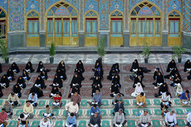 آئین جزءخوانی قرآن کریم در حرم حضرت محمد هلال بن علی(ع) - آران و بیدگل کاشان