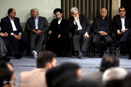 دیدار جمعی از دانشجویان با رهبر معظم انقلاب