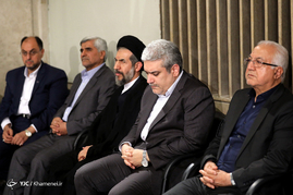 دیدار جمعی از دانشجویان با رهبر معظم انقلاب