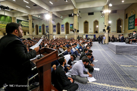 دیدار جمعی از دانشجویان با رهبر معظم انقلاب