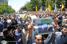 تشییع پیکر شهدای حادثه تروریستی تهران