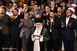 دیدار جمعی از شاعران و اهالی فرهنگ و ادب با رهبر معظم انقلاب