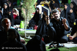 مراسم احیا شب بیست و یکم ماه رمضان در گلستان شهدای اصفهان‎