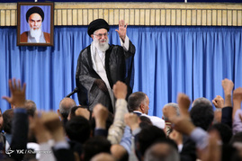 دیدار جمعی از استادان، نخبگان و پژوهشگران دانشگاه‌ها با رهبر معظم انقلاب