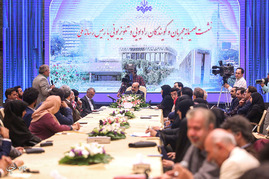دیدار مجریان با رئیس رسانه ملی‎