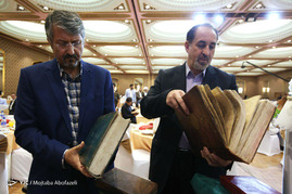 بیست و دومین مراسم سالانه رونمایی از ۲۰ اثر خطی قرآنی ، علمی ،فرهنگی و هنری