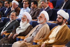 دیدار معاون اول قوه قضائیه با خانواده معظم شهدا