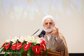 دیدار معاون اول قوه قضائیه با خانواده معظم شهدا