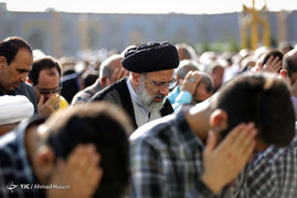 اقامه نماز عید فطر در مشهد مقدس