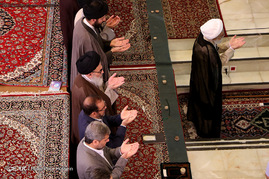 نماز عید سعید فطر در حرم شاهچراغ(ع) - شیراز‎