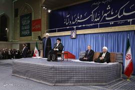 دیدار مسئولان نظام و سفرای کشورهای اسلامی و رهبر معظم انقلاب