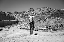 یک روز کاری در معدن 