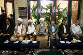 مراسم ترحیم همسر آیت الله علم الهدی