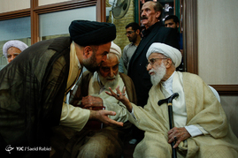 مراسم ترحیم همسر آیت الله علم الهدی