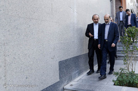 بازدید رئیس رسانه ملی از شبکه پرس تی وی و هیسپان تی وی‎