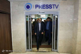 بازدید رئیس رسانه ملی از شبکه پرس تی وی و هیسپان تی وی‎
