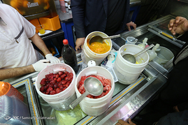 بازرسی تعزیرات از آبمیوه و بستنی فروشی ها