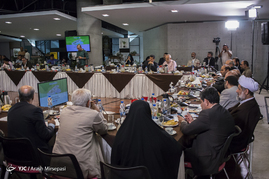 جلسه شورای شهر در باغ کتاب تهران