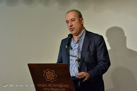 بیست و چهارمین «تولد ماه» به مناسبت زادروز اکبر عالمی(مجری، کارشناس تلویزیونی و کارگردان پیشکسوت ایرانی) عصر دوشنبه با حضور جمعی از هنرمندان در موزه هنرهای دینی امام علی (ع) برگزار ‌شد.