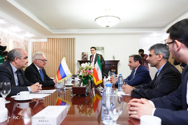 دیدار معاون وزیرخارجه روسیه با عباس عراقچی