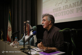 نشست خبری هیئت مدیره جدید خانه سینما صبح امروز سه شنبه ۲۰ تیرماه با حضور همایون اسعدیان، فاطمه معتمد آریا و علی قائم مقامی در سالن سیف الله داد خانه سینما برگزار شد.