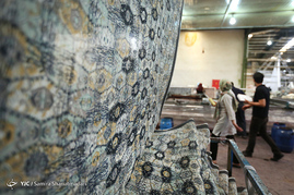 کارخانه ی تولید روسری