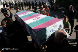 استقبال از پیکر سه شهید دفاع مقدس در مشهد مقدس